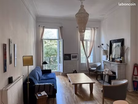 t3 avec balcons cinq-avenues marseille