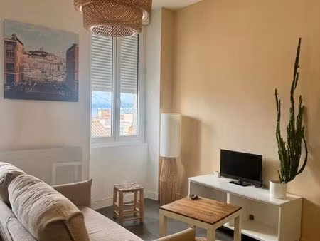 location meublée - t2 montredon