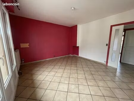 appartement 3 pièces 63 m²