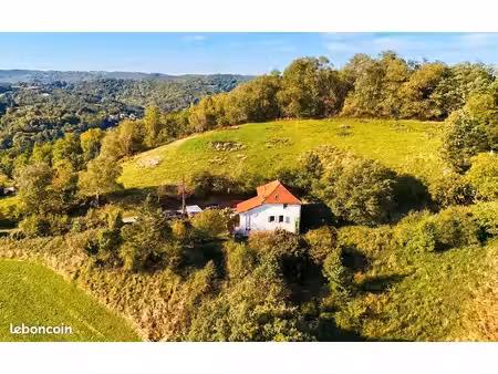 maison 5 pièces 139 m²