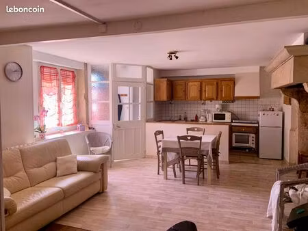 2 pièces-45 m2-scey-sur-saône