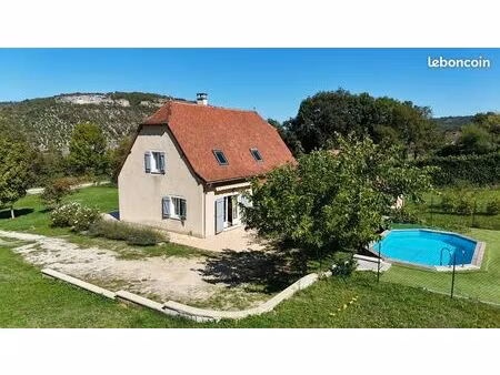 maison 5 pièces 170 m²