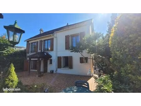 maison 5 pièces 96 m²