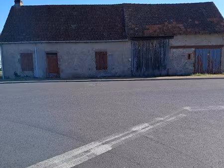 vente maison 3 pièces 101 m² à lapalisse (03120)  45 000 €