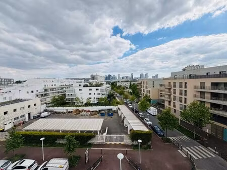 appartement 2 pièces de 40 m² à nanterre
