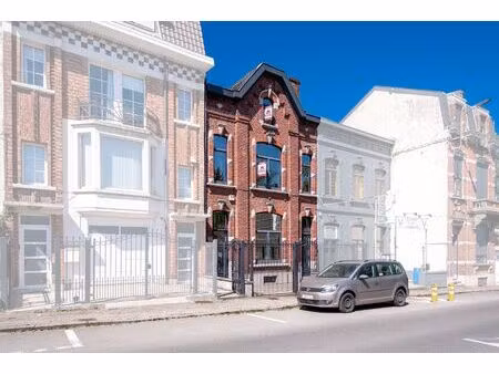 bureaux à louer à avenue paul pastur 110 marcinelle (vbe13896)