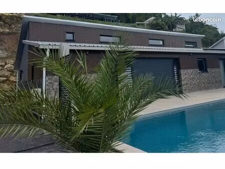 vente villa neuve t4 abymes