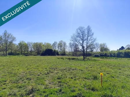 vente terrain 4000 m² à castelsarrasin (82100)  48 000 €