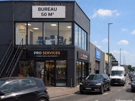 local commercial 40 m²