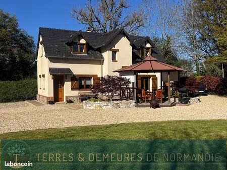 propriété 4 pièces 77 m²