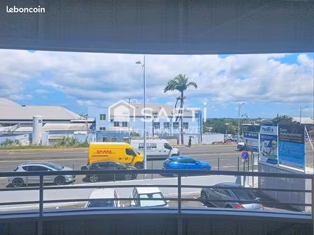 bureaux 78 m² baie-mahault