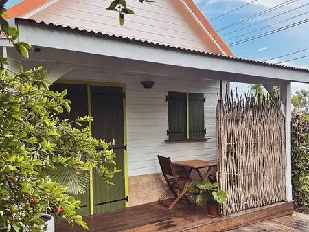 à louer – bungalow meublé 20 m² · redoute  fort-de-france