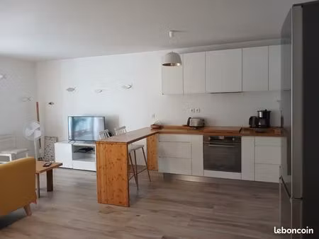 location t2 meublé à ravine vilaine