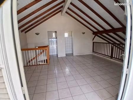 maison + local a vendre a fort-de-france