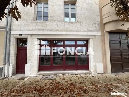 local commercial 264 m²