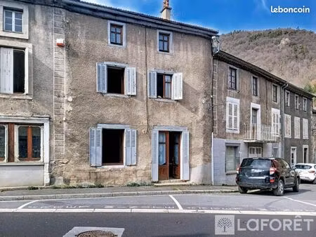 maison de village 5 pièces 94 m²