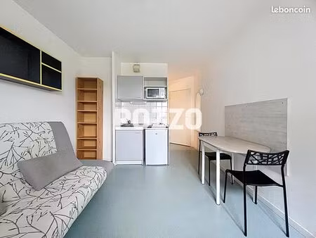studio 1 pièce 18 m²