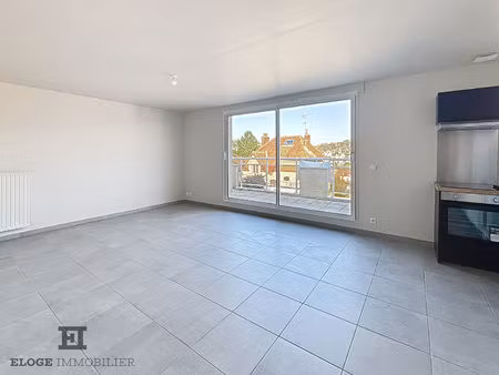appartement 2 pièces de 45m² avec terrasse - mont st aignan / haut de rouen - secteur sain