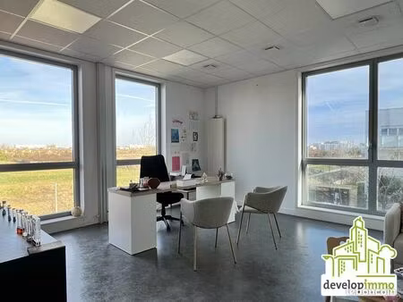 bureaux 50 m²