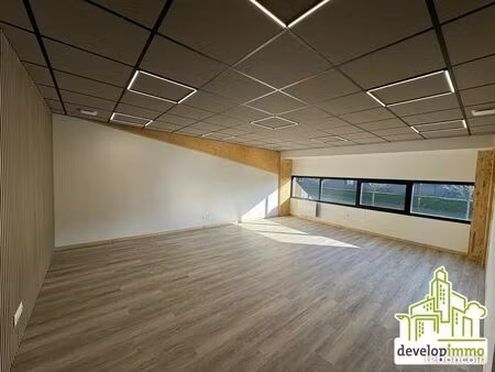bureaux 43 m²