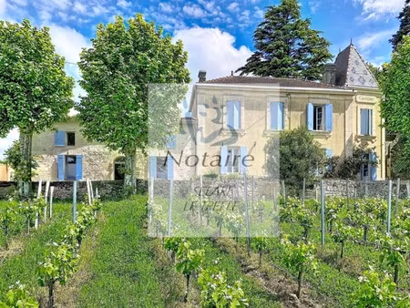 maison de luxe à vendre à saint-genès-de-castillon