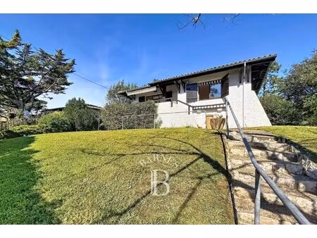 maison de luxe à vendre dans le quartier le moulleau-les abatilles