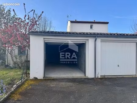 garage/box 19 m² royan