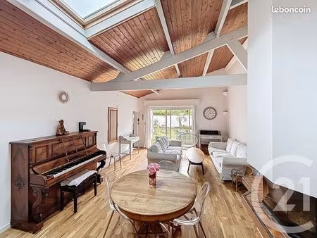 maison de ville 4 pièces 102 m²