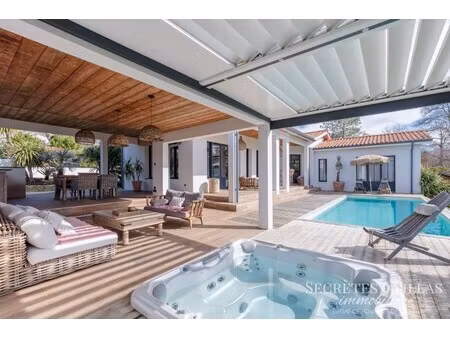 villa de luxe à vendre à latresne