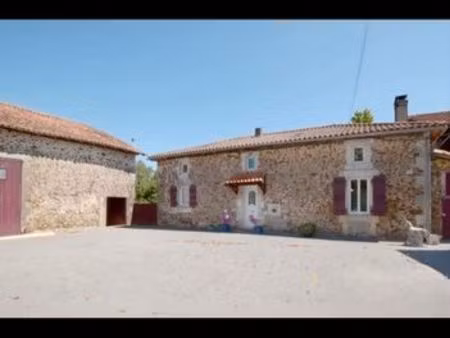 maison+ terre+ batiments