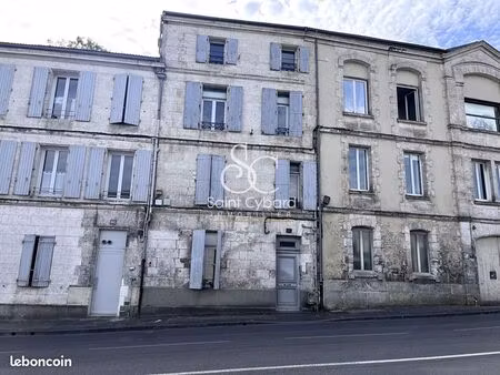 immeuble 7 pièces 204 m²