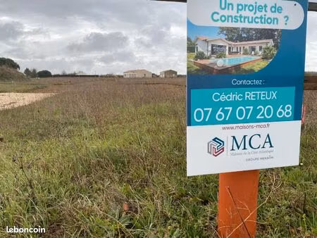 terrain 686 m² port d envaux