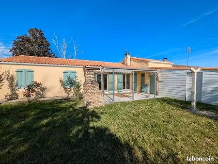 pavillon 4 pièces 82 m²