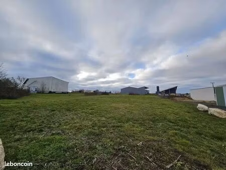 terrain 3916 m² surgères