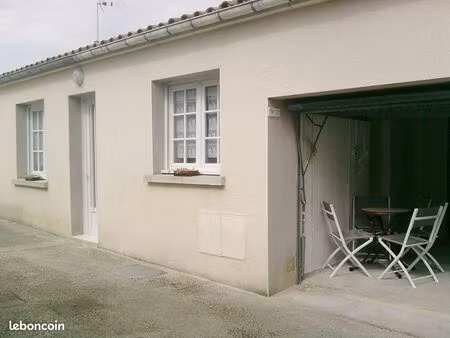 maison t2 meublé et équipé avec garage