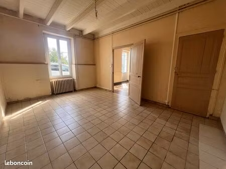 maison 6 pièces 102 m²