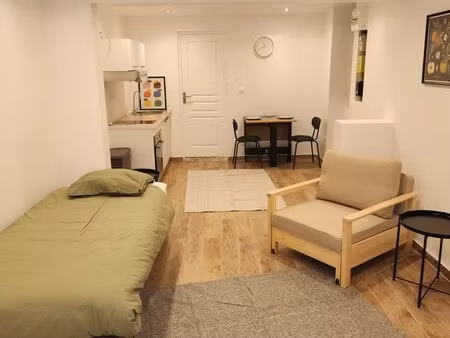 studio rénové - meublé