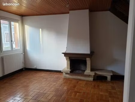 ? maison de ville 2 chambres avec grand jardin