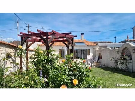 maison 3 pièces 64 m²