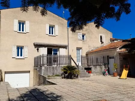 maison 150 m2 - 4 chambres - jardin clos - garage - panneaux solaires