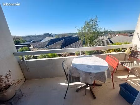 appartement 3 pièces 80 m²