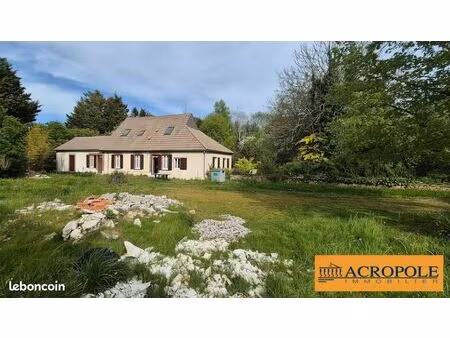 maison 5 pièces 200 m²