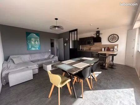 vue mer t2  parking et cave