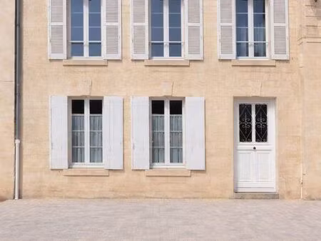 maison 8 pièces 167 m²