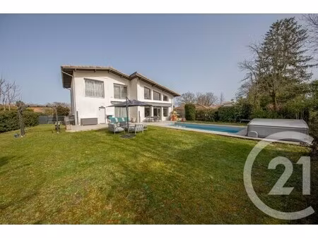 maison de luxe à vendre à saint-jean-d'illac