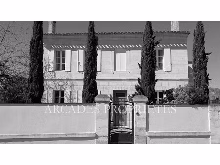 maison de luxe à vendre dans le quartier condat