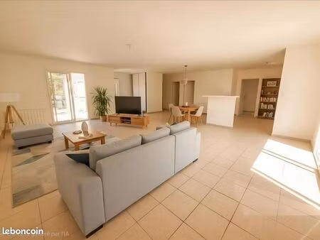 maison 4 pièces 117 m²