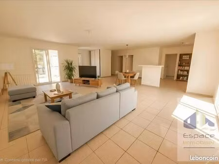 maison 4 pièces 117 m²