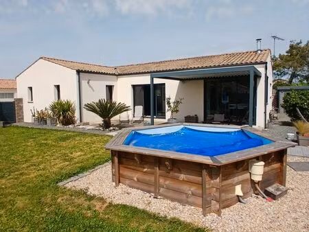 maison contemporaine plein pied 5 pièces 3 suites dpe a cabariot