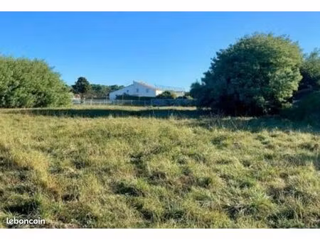 terrain 618 m² saint palais sur mer